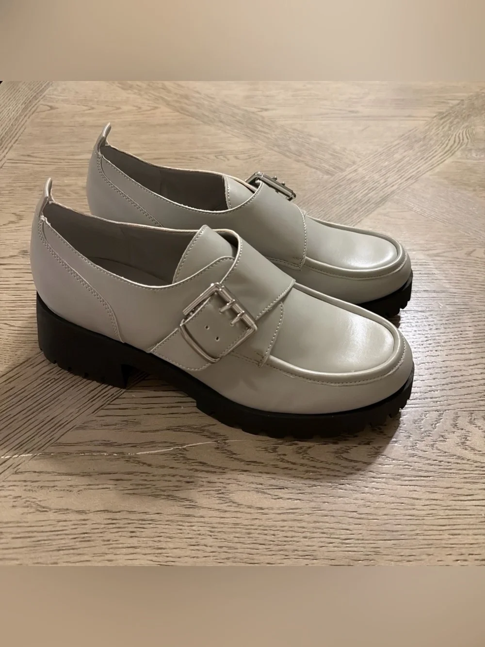 Marc Fisher Hazelton Loafer Size 8.5 Block Heel Slip On
